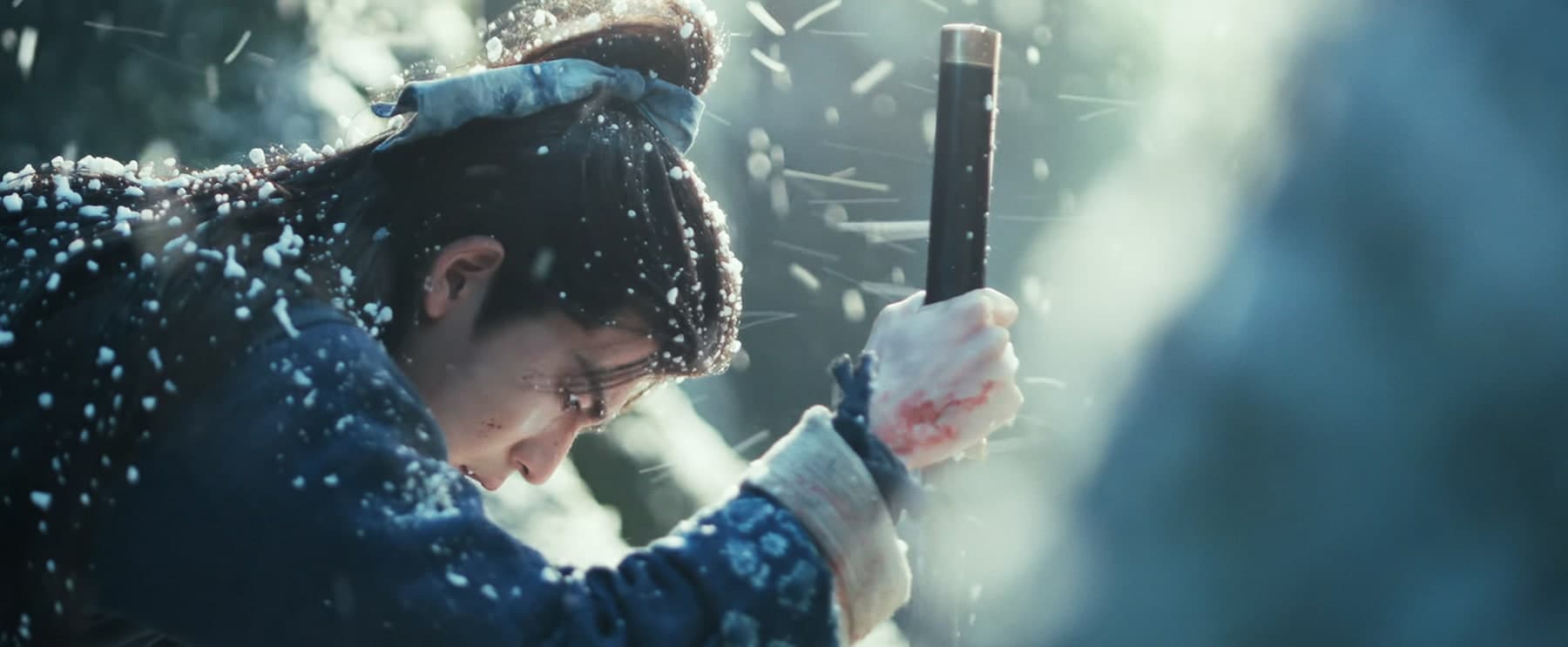 雪の中で戦う言正